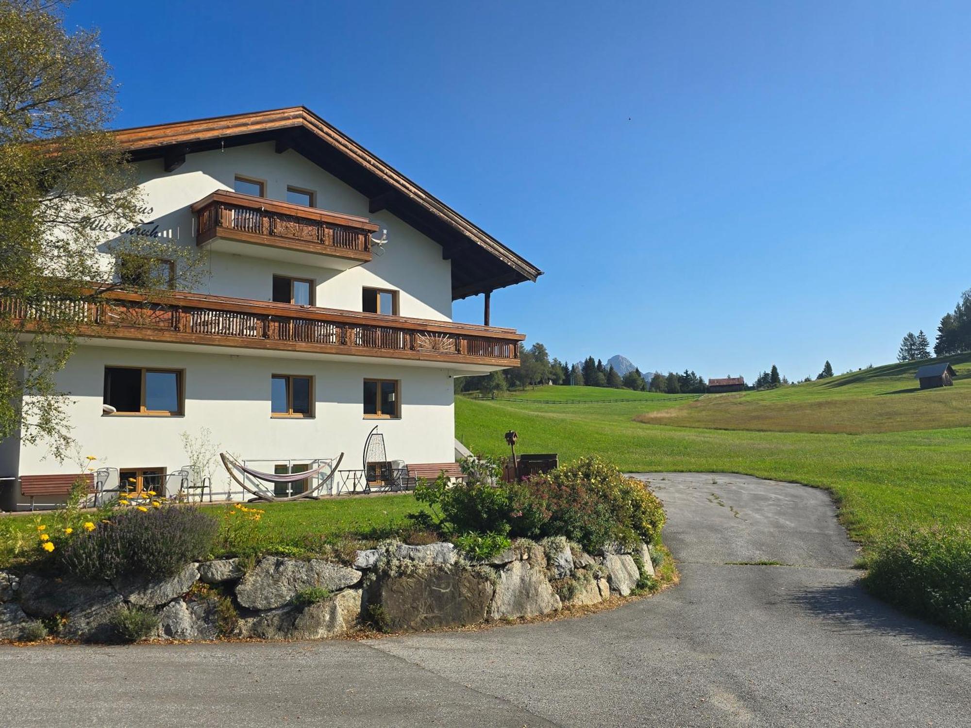 Haus Wiesenruh - Amazing Views & Setting Seefeld in Tirol Kültér fotó